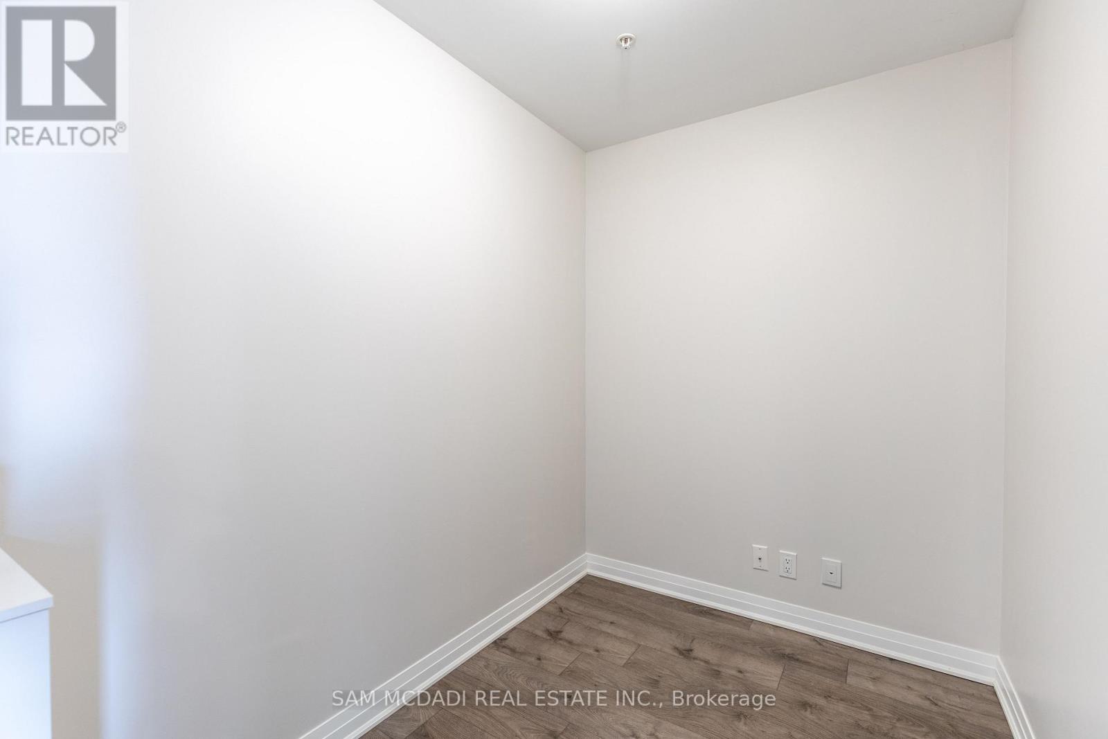 319 - 1105 Leger Way Property Photo 26
