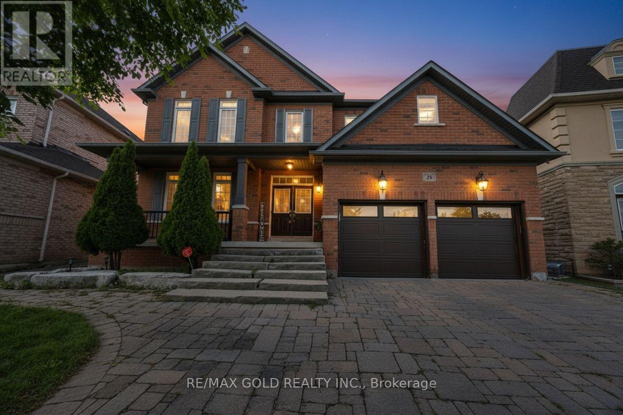 26 Mount Royal Circle Property Photo 1
