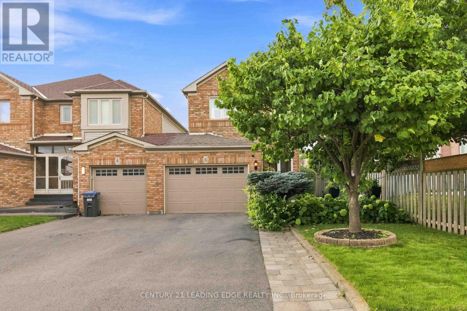 6 BIRCHCLIFFE DRIVE