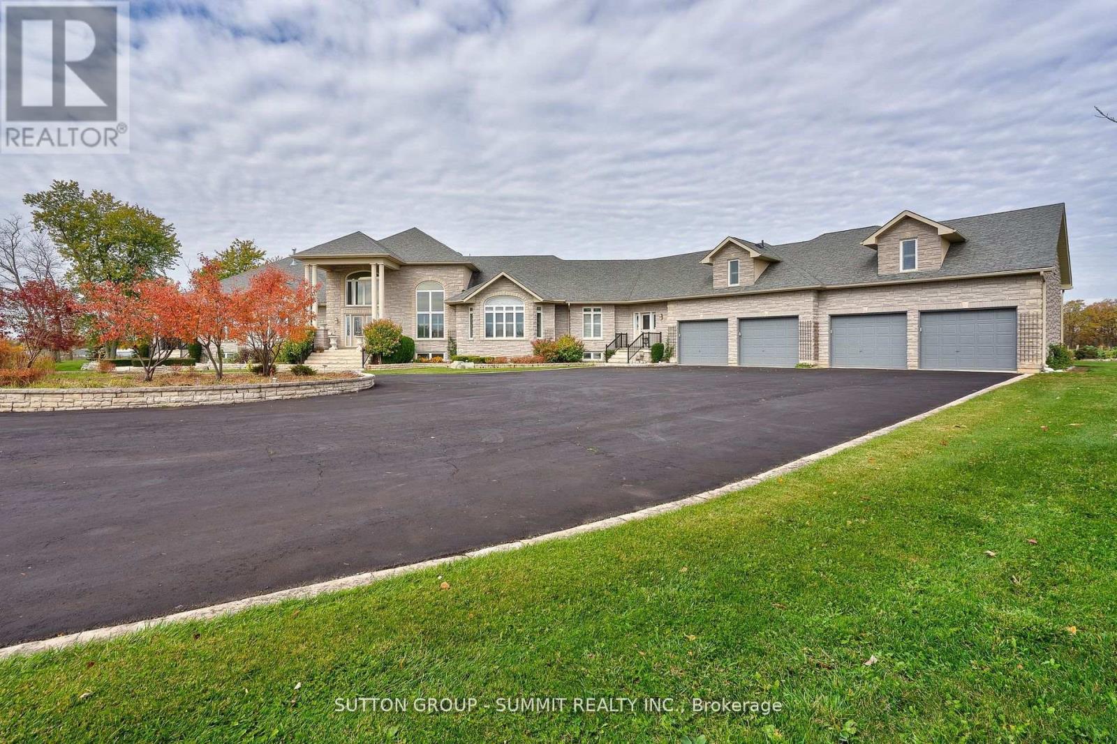 5431 Appleby Line Property Photo 3