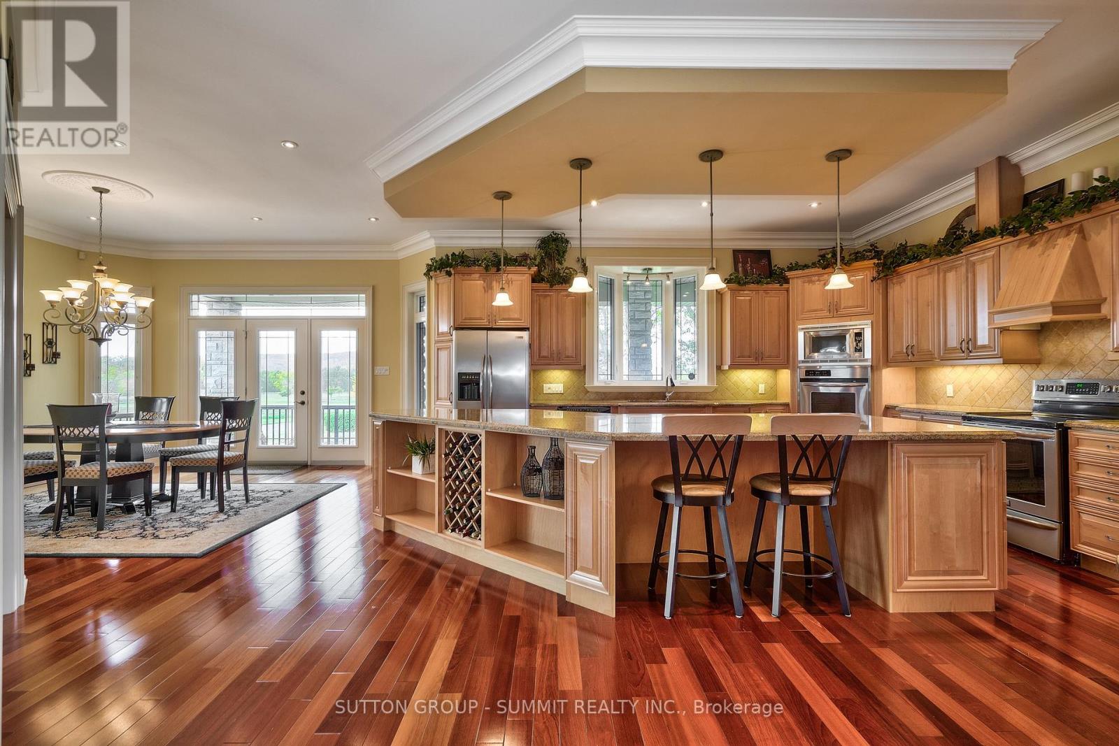 5431 Appleby Line Property Photo 6