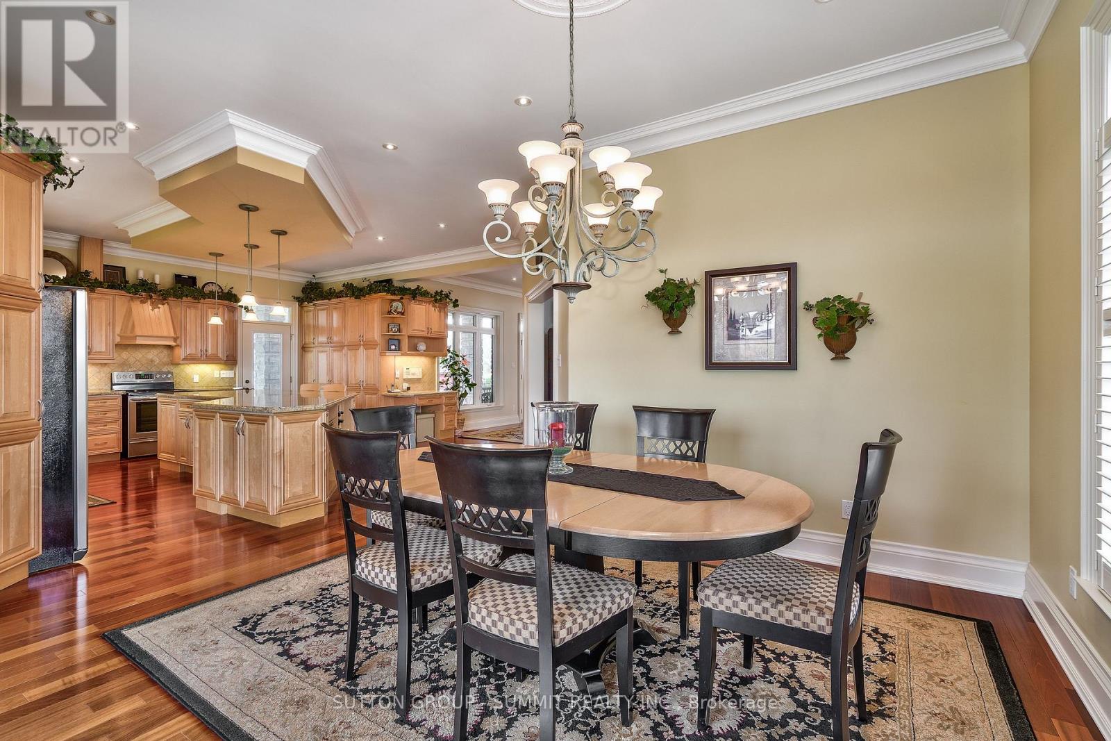 5431 Appleby Line Property Photo 13
