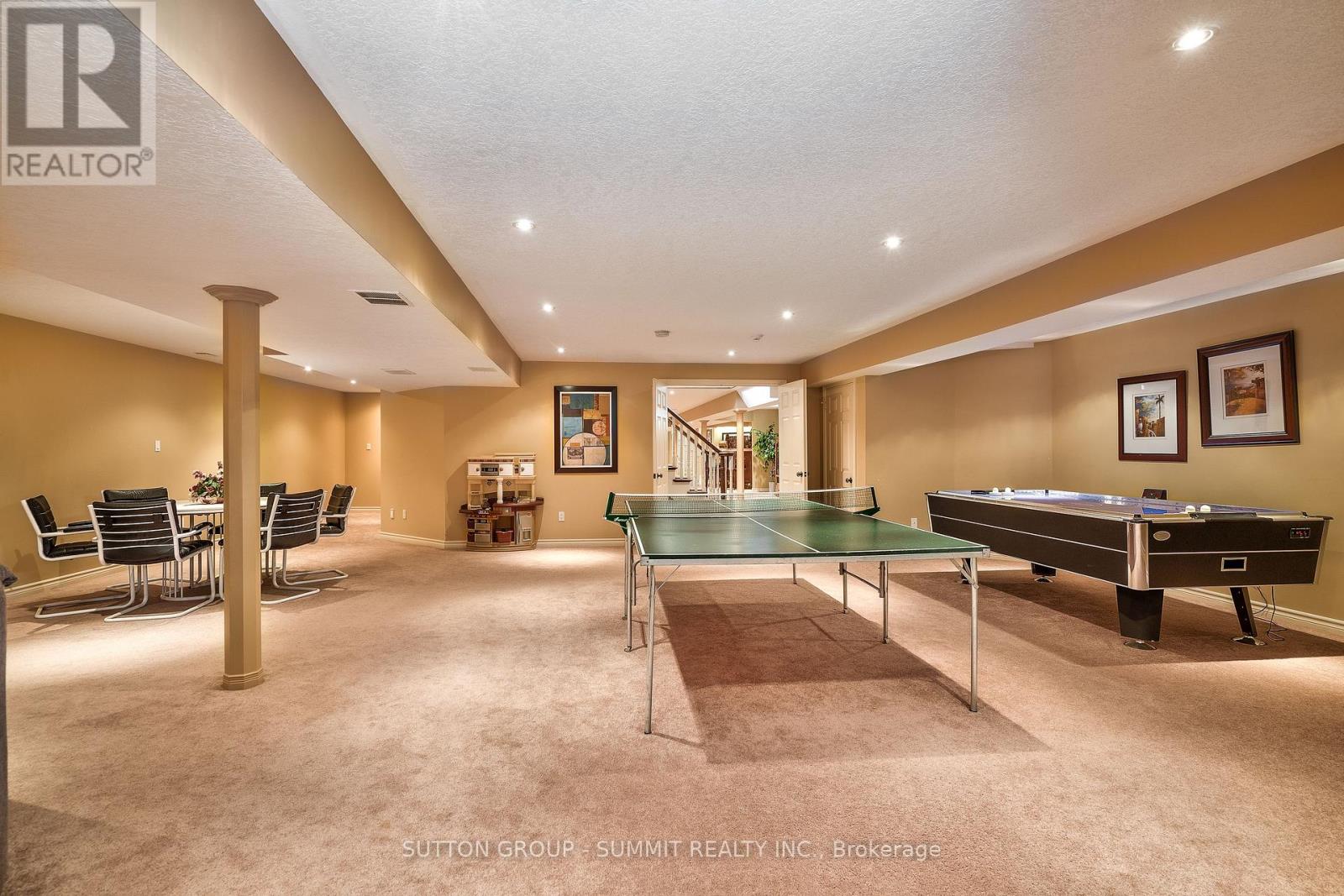 5431 Appleby Line Property Photo 22