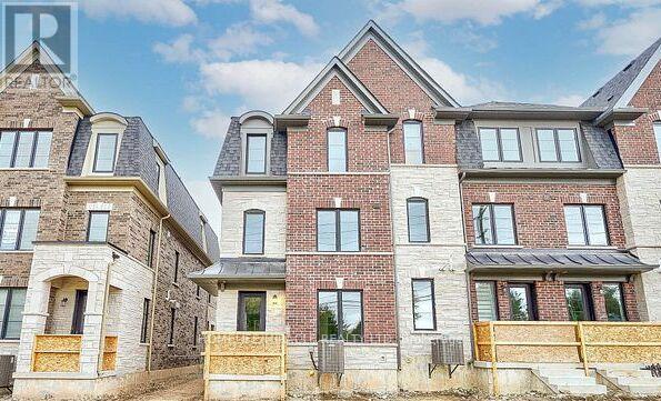 1449 National Common Property Photo 1