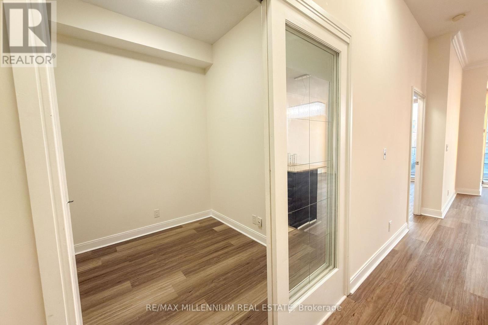 Lph06 - 80 Absolute Avenue Property Photo 10
