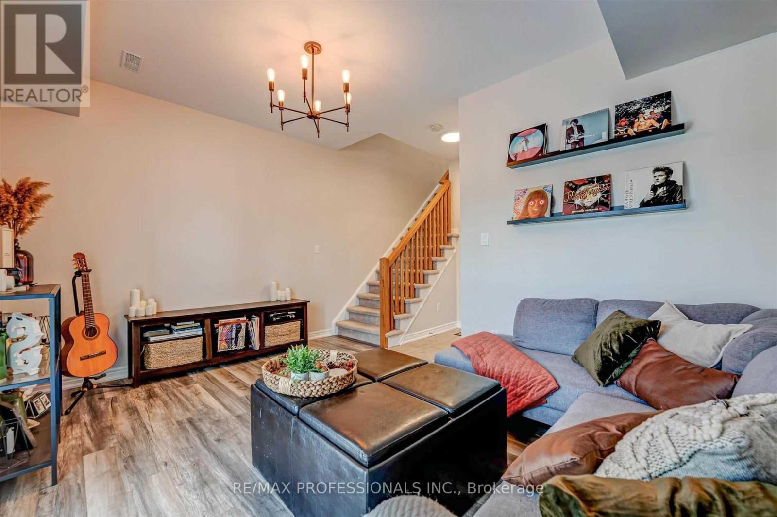 676 Rowley Common Property Photo 26