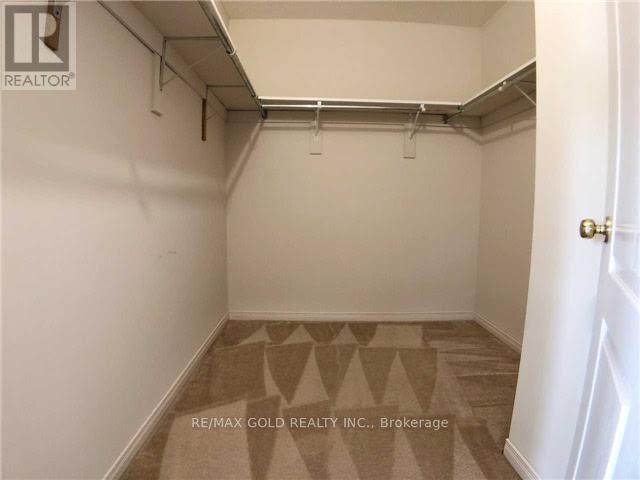 45 - 2665 Thomas Street Property Photo 4