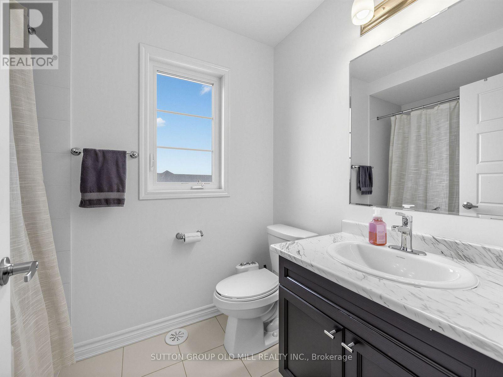 1537 Moira Crescent Property Photo 32