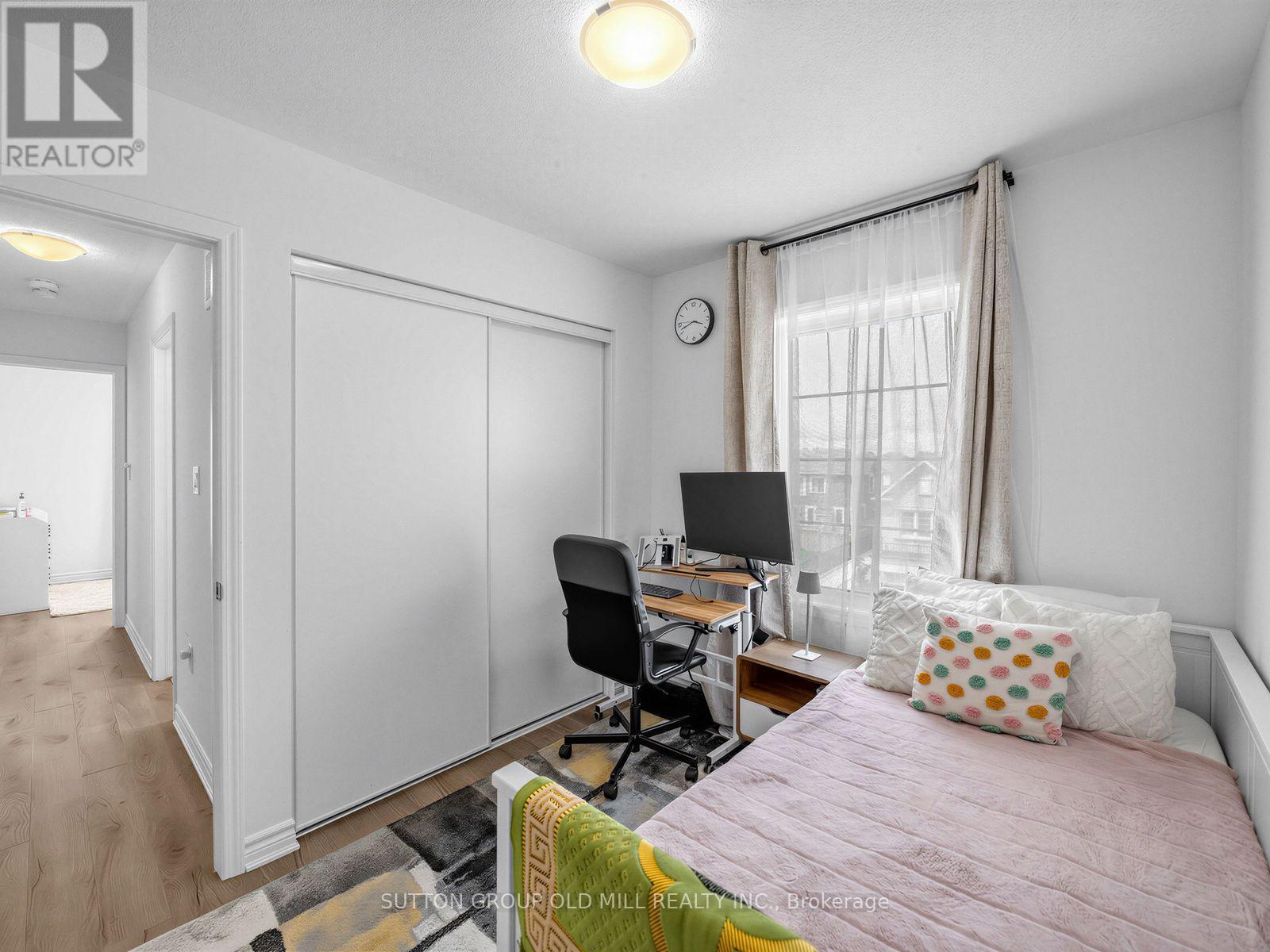 1537 Moira Crescent Property Photo 33