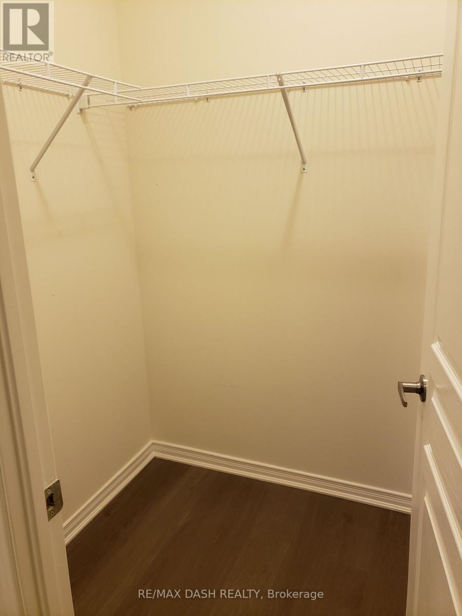 107 - 1100 Briar Hill Avenue Property Photo 11