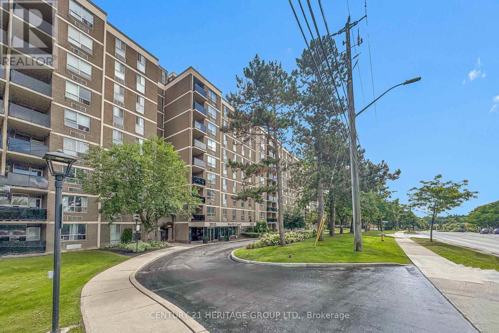 206 - 2835 ISLINGTON AVENUE