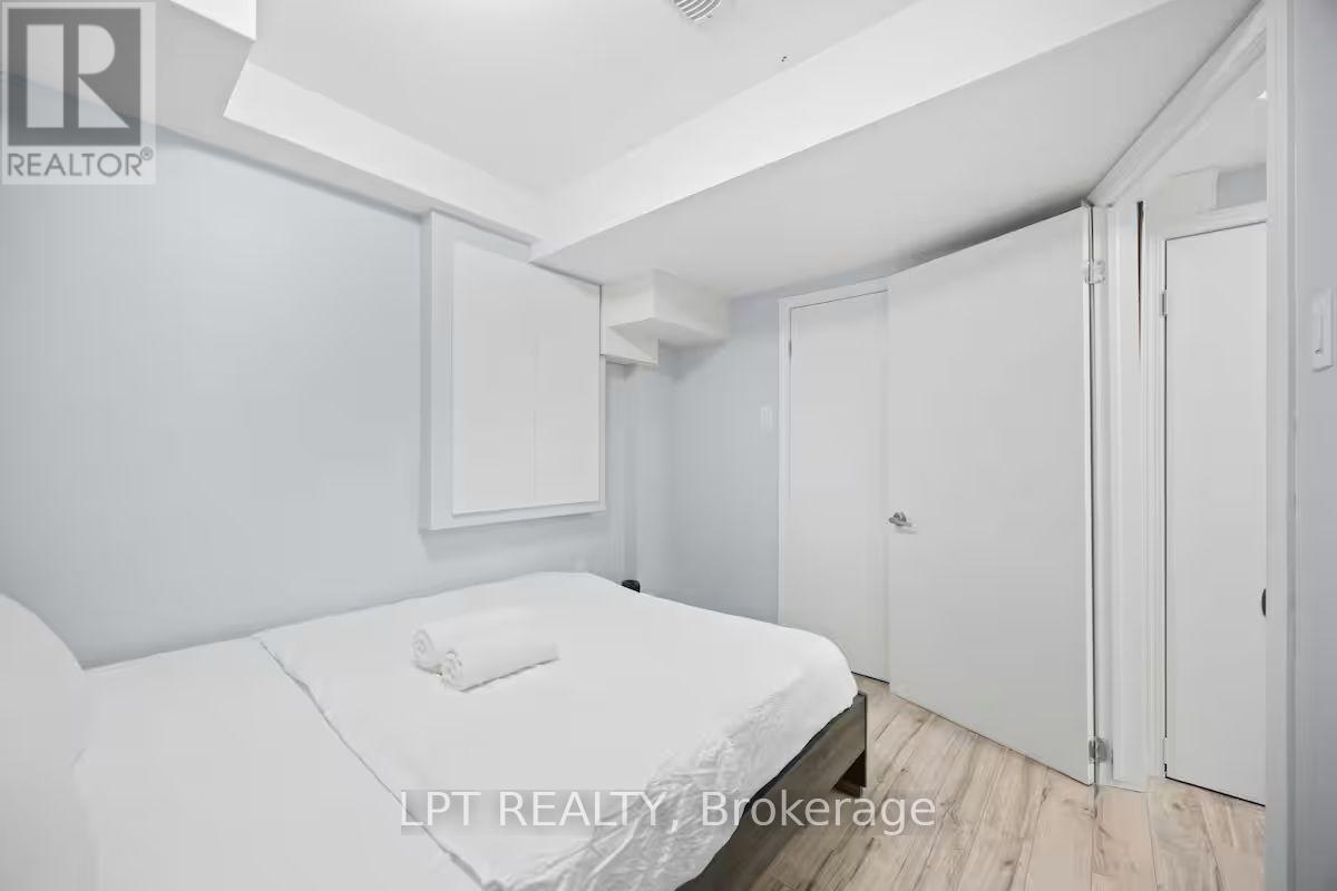 341 Remembrance Road Property Photo 30
