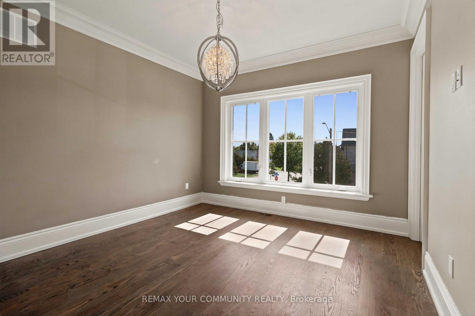 1226 Ogden Avenue Property Photo 23