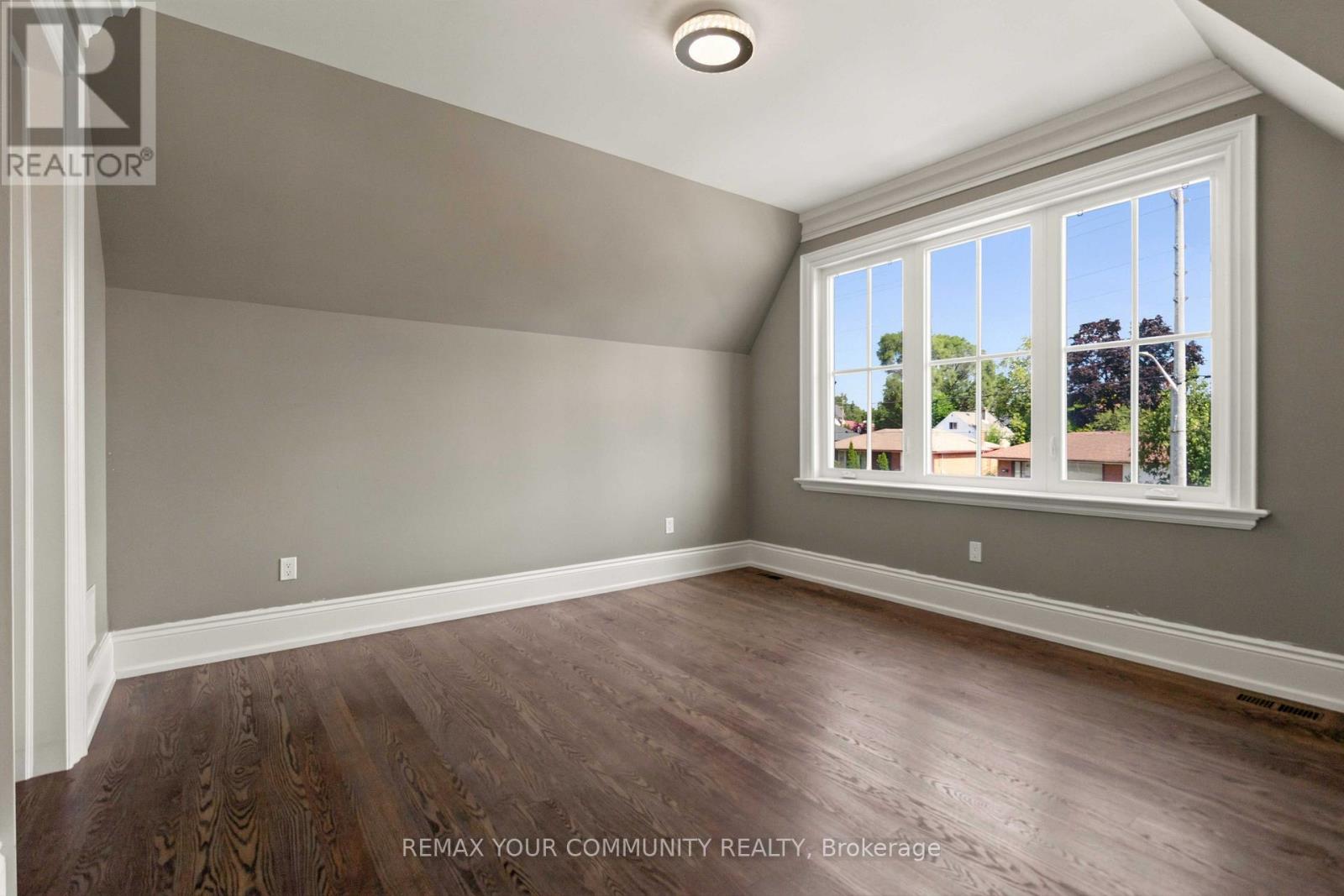 1226 Ogden Avenue Property Photo 29