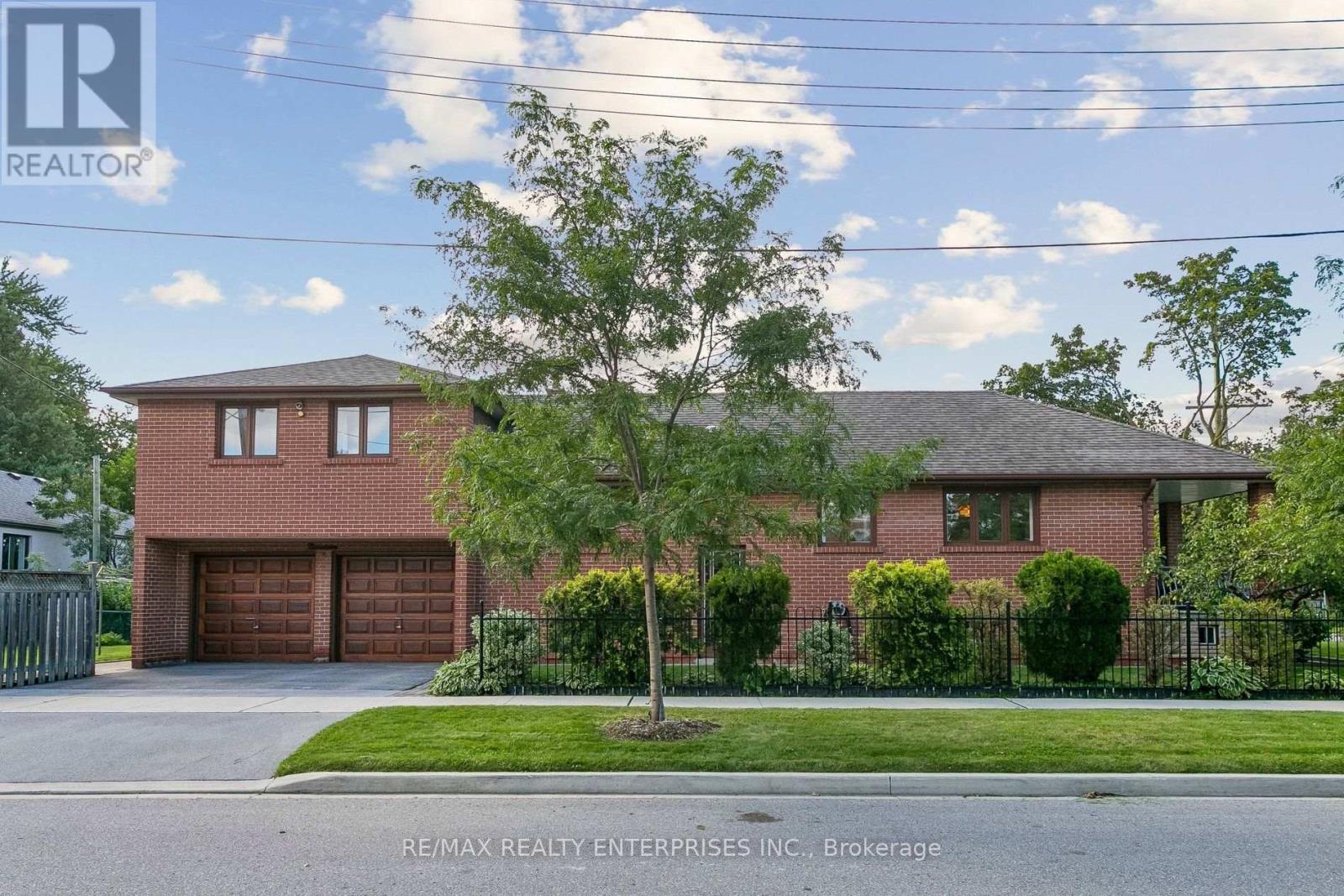 19 COULES COURT