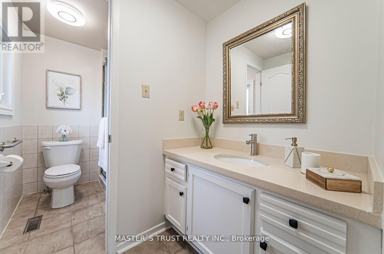 2502 Folkway Drive Property Photo 12