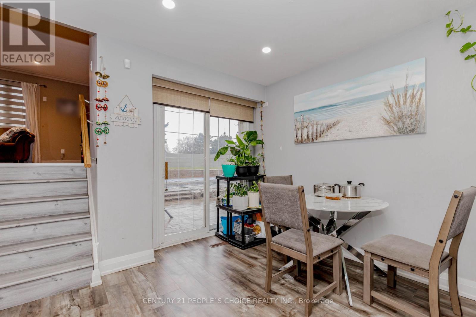 32 Elderwood Place Property Photo 15