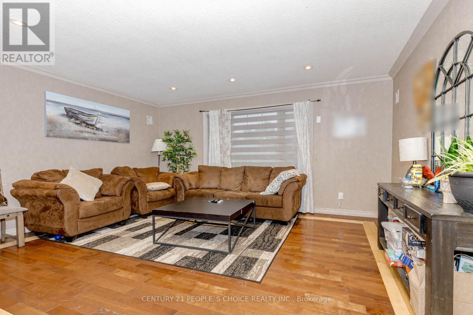 32 Elderwood Place Property Photo 20