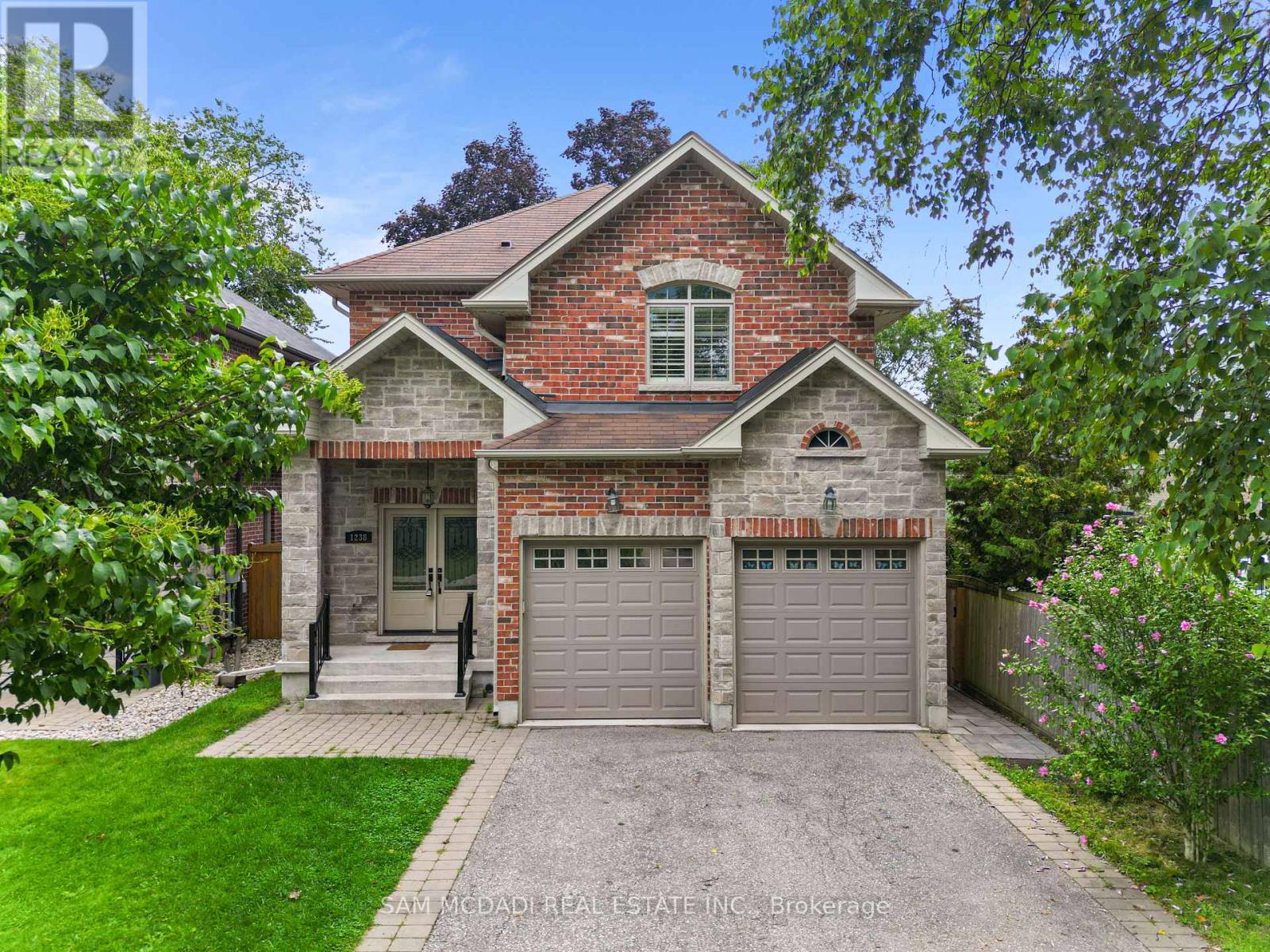 1238 Strathy Avenue Property Photo 1
