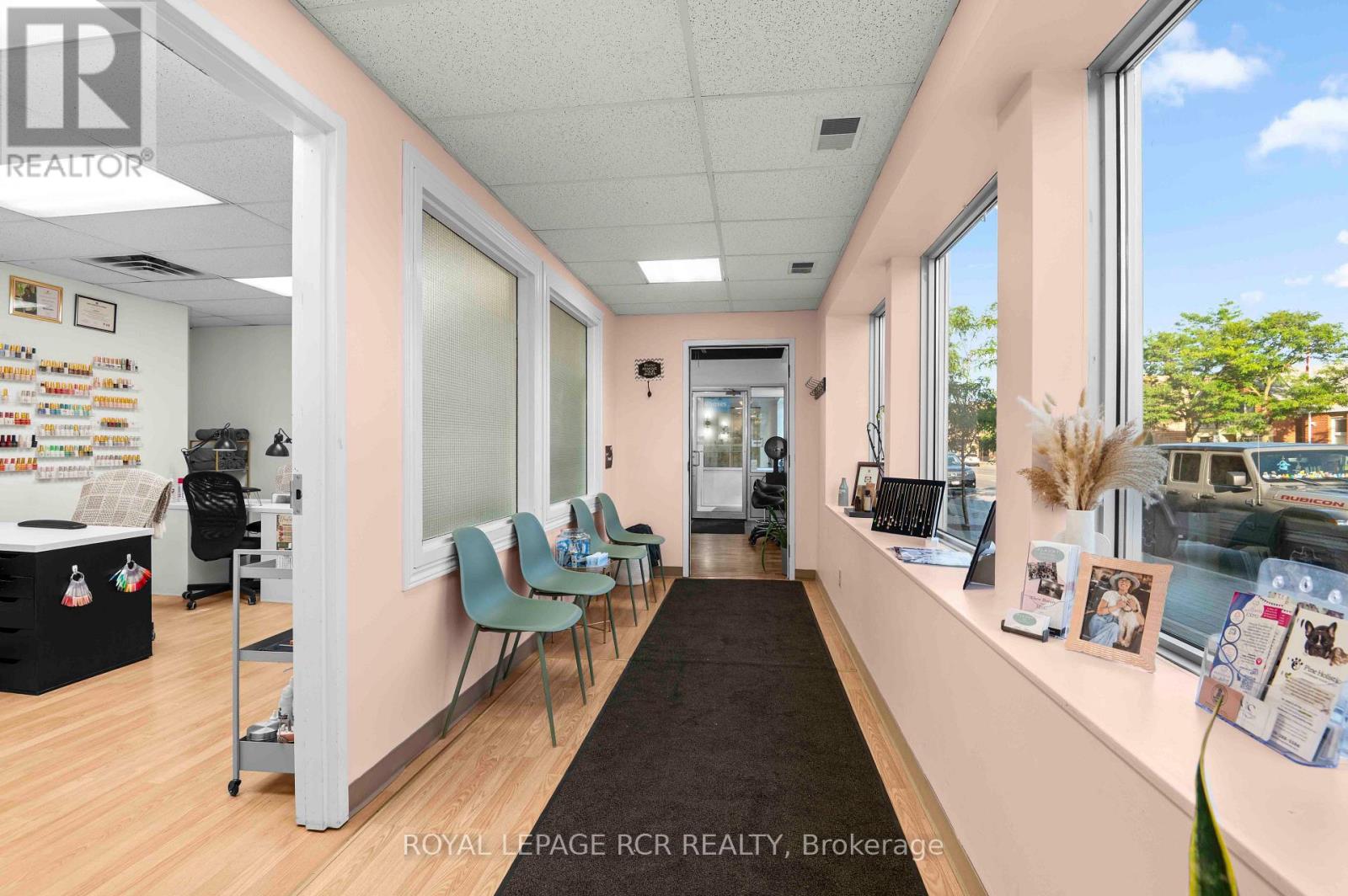 20 - 229 Broadway Property Photo 5