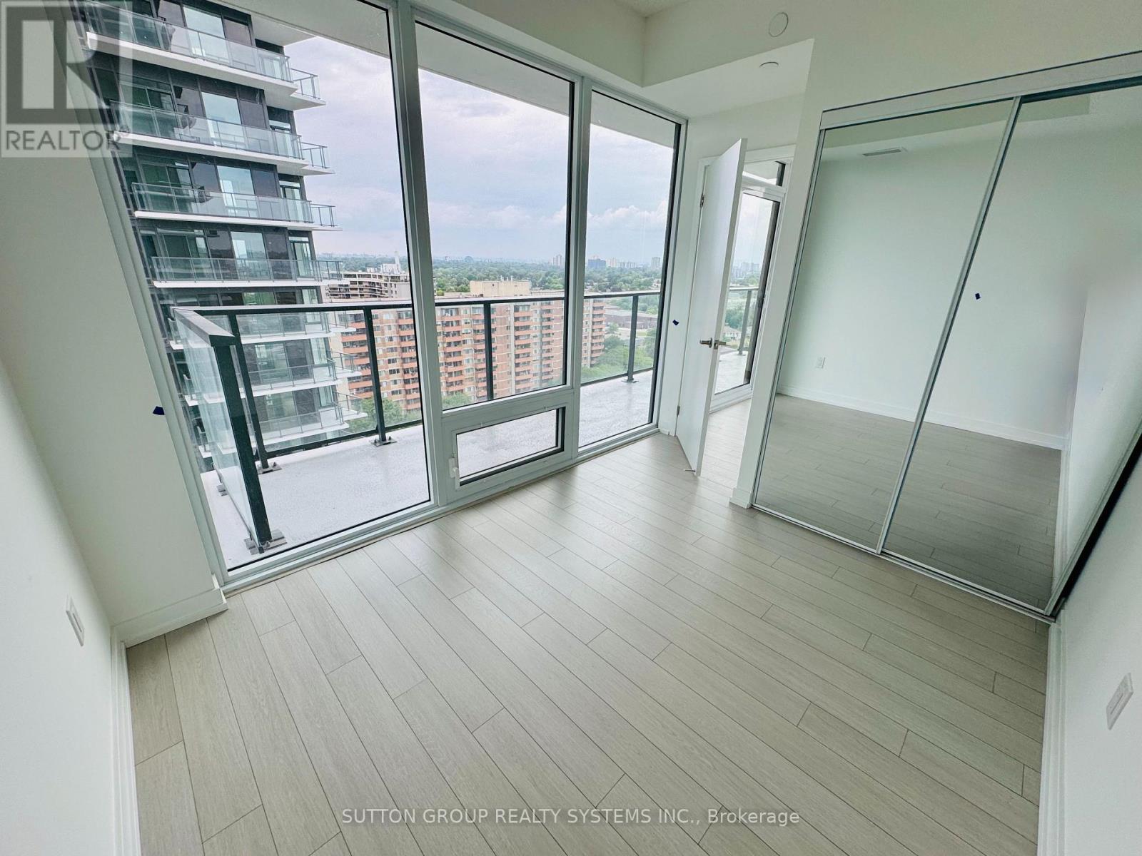 1619 - 4010 Eglinton Avenue W Property Photo 8