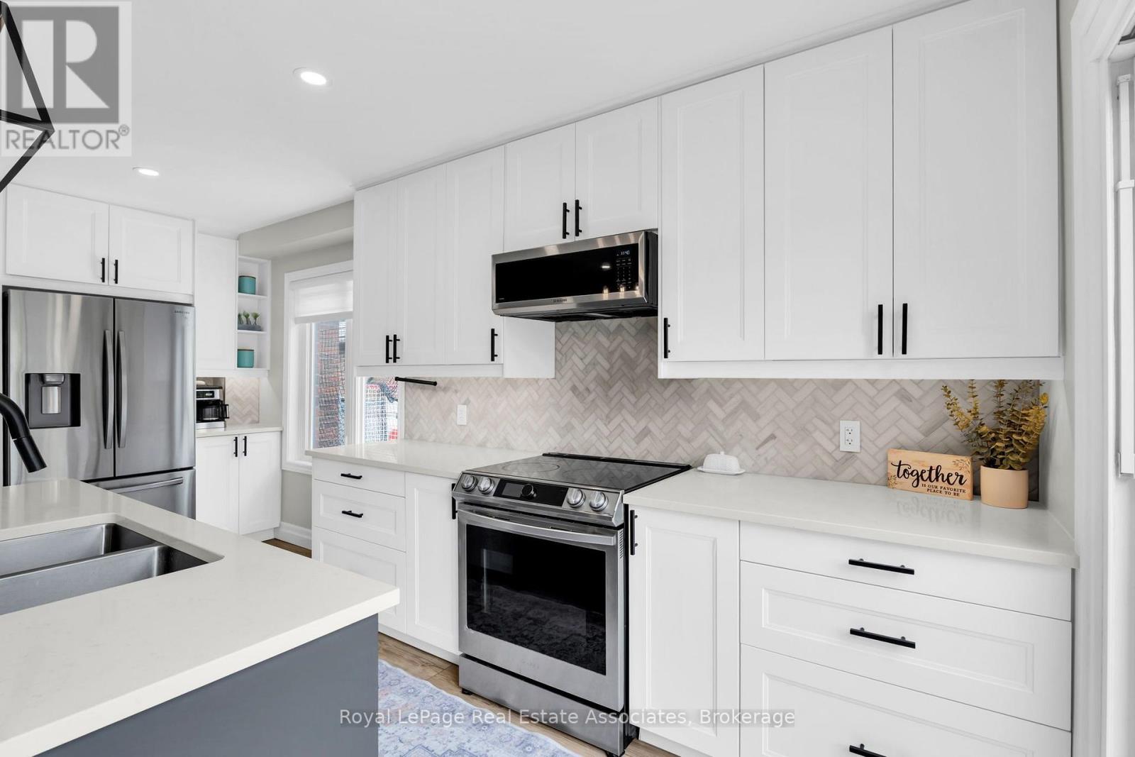 22 Mccullough Crescent Property Photo 11