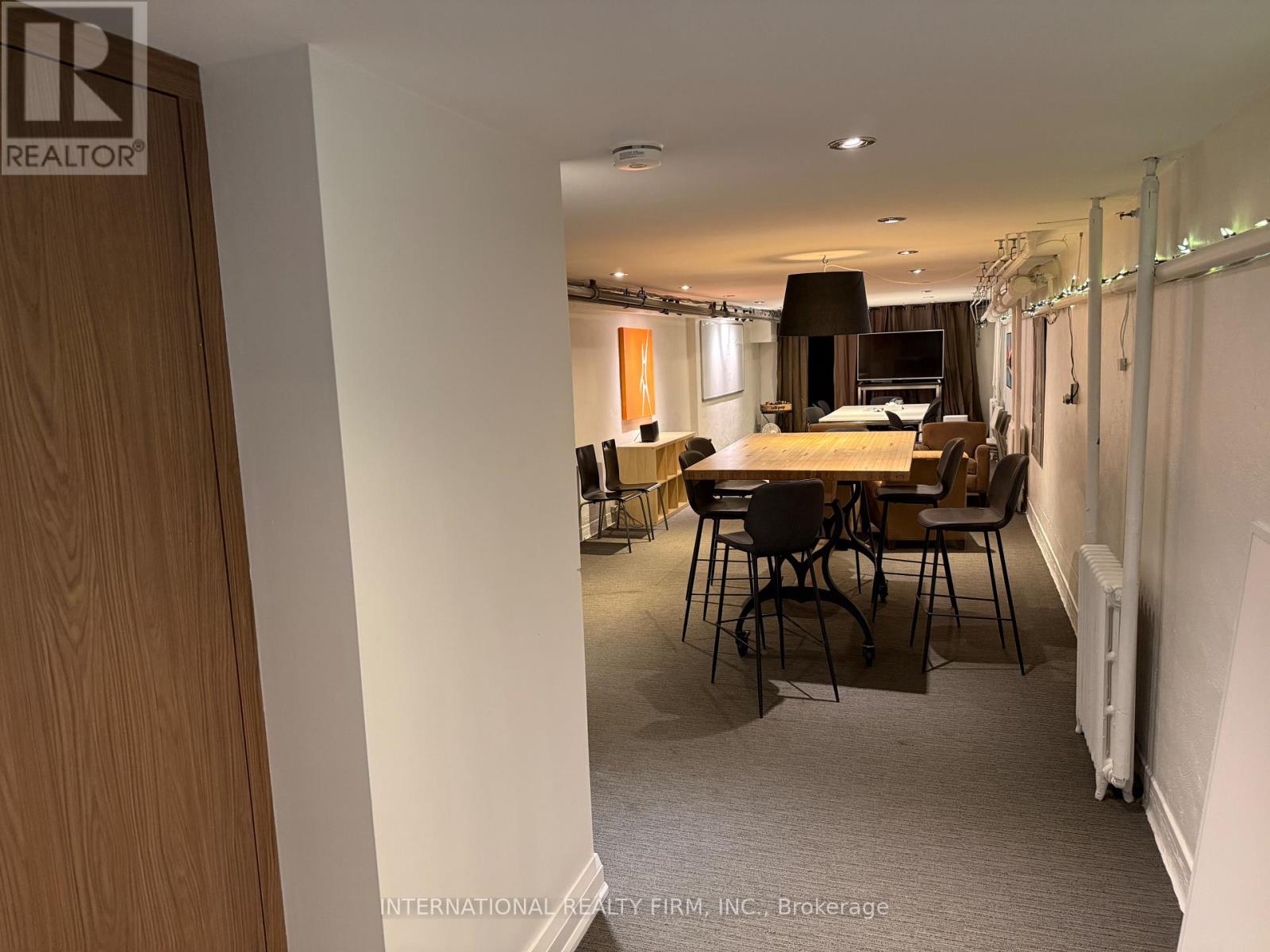 3555 Lake Shore Boulevard W Property Photo 32
