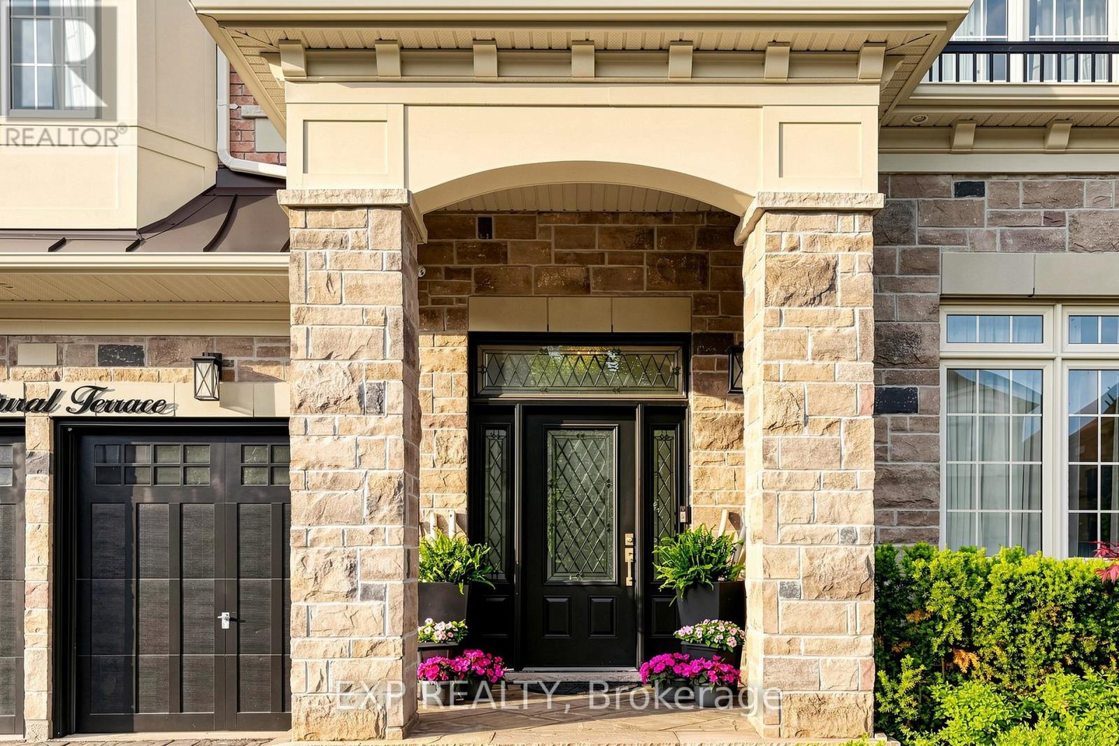 5 Natural Terrace Property Photo 5