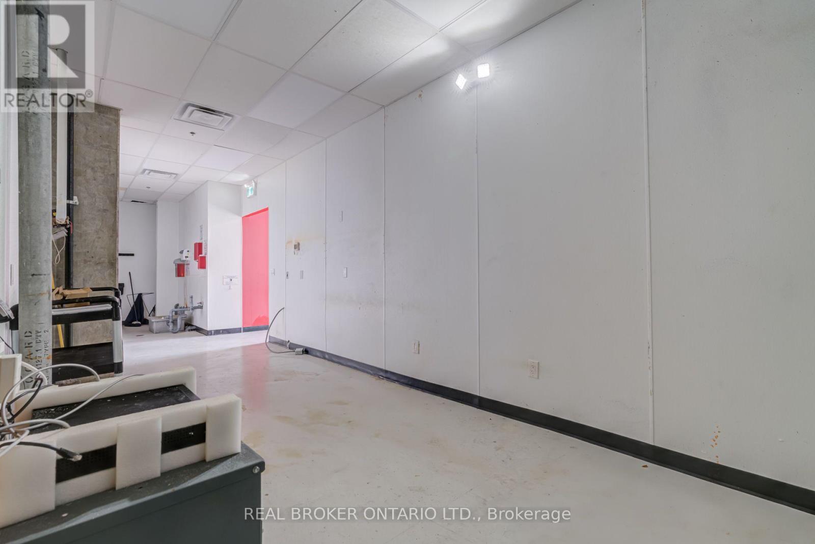 3 - 5220 Dundas Street Property Photo 21