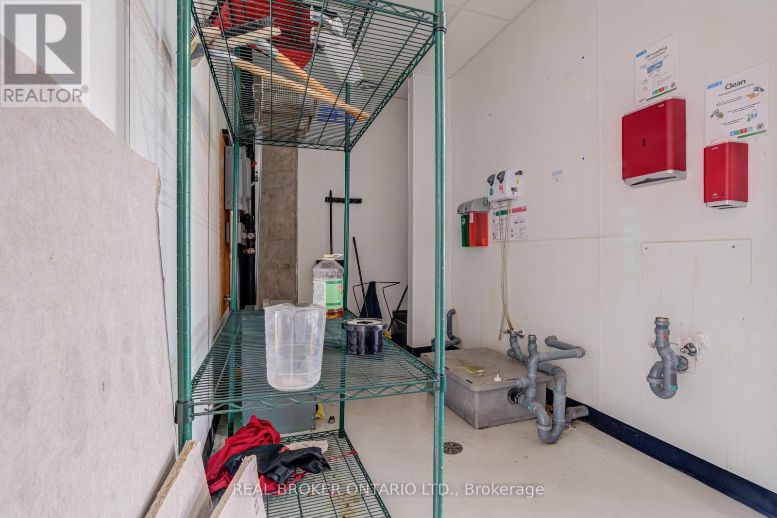 3 - 5220 Dundas Street Property Photo 24