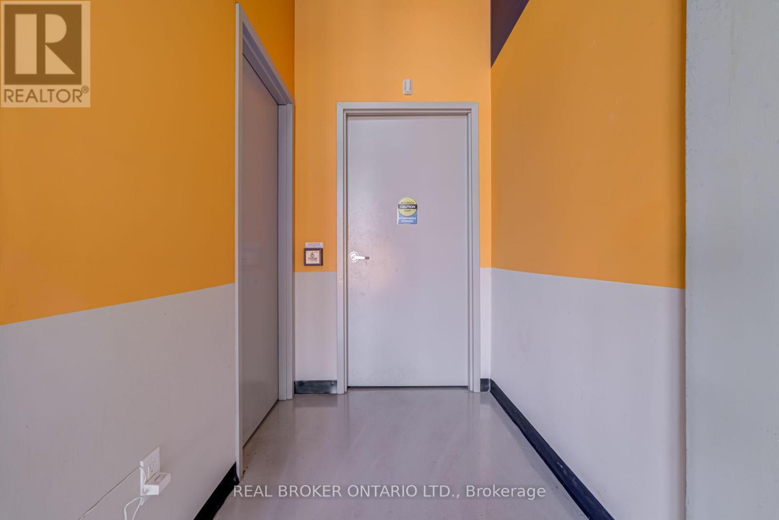 3 - 5220 Dundas Street Property Photo 29