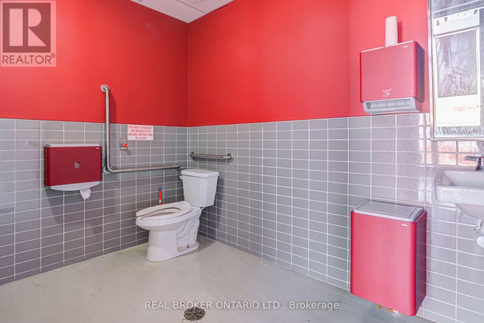 3 - 5220 Dundas Street Property Photo 32