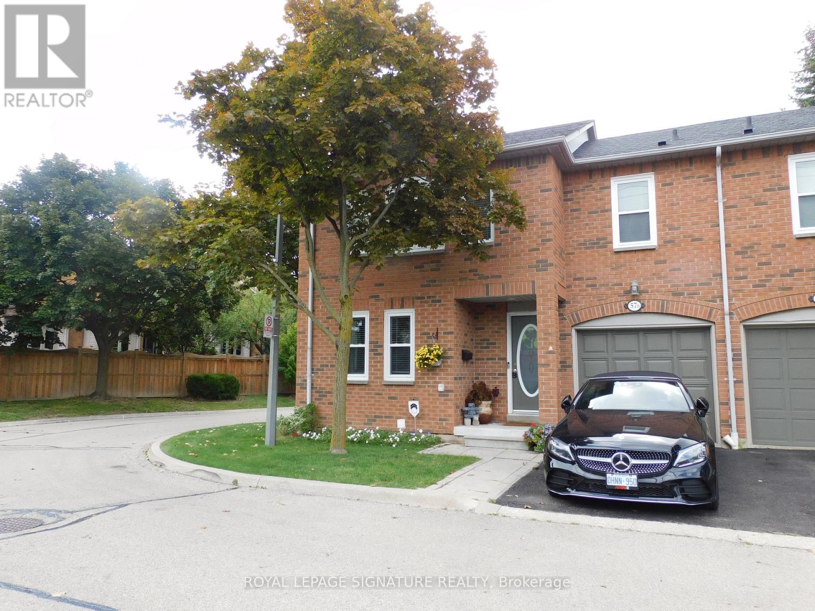 57B - 5865 DALEBROOK CRESCENT Property Photo 1