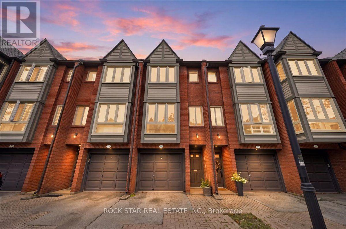331 - 895 Maple Avenue Property Photo 1