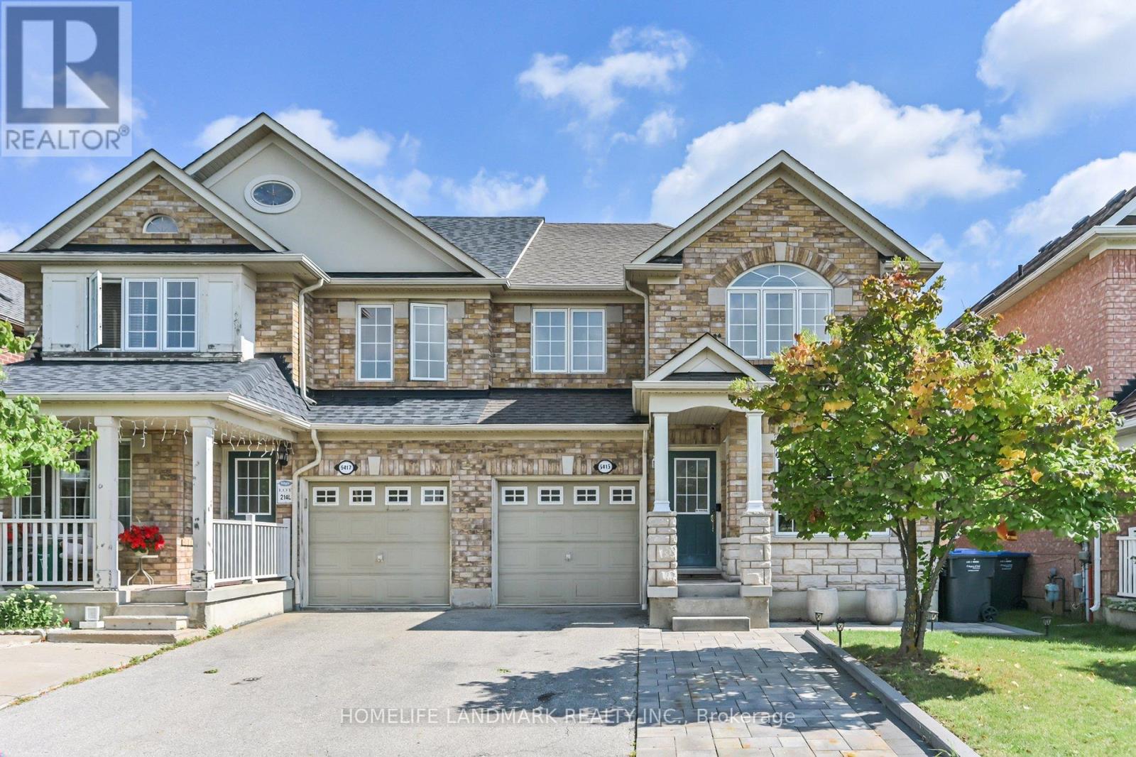 5415 ROCHELLE WAY