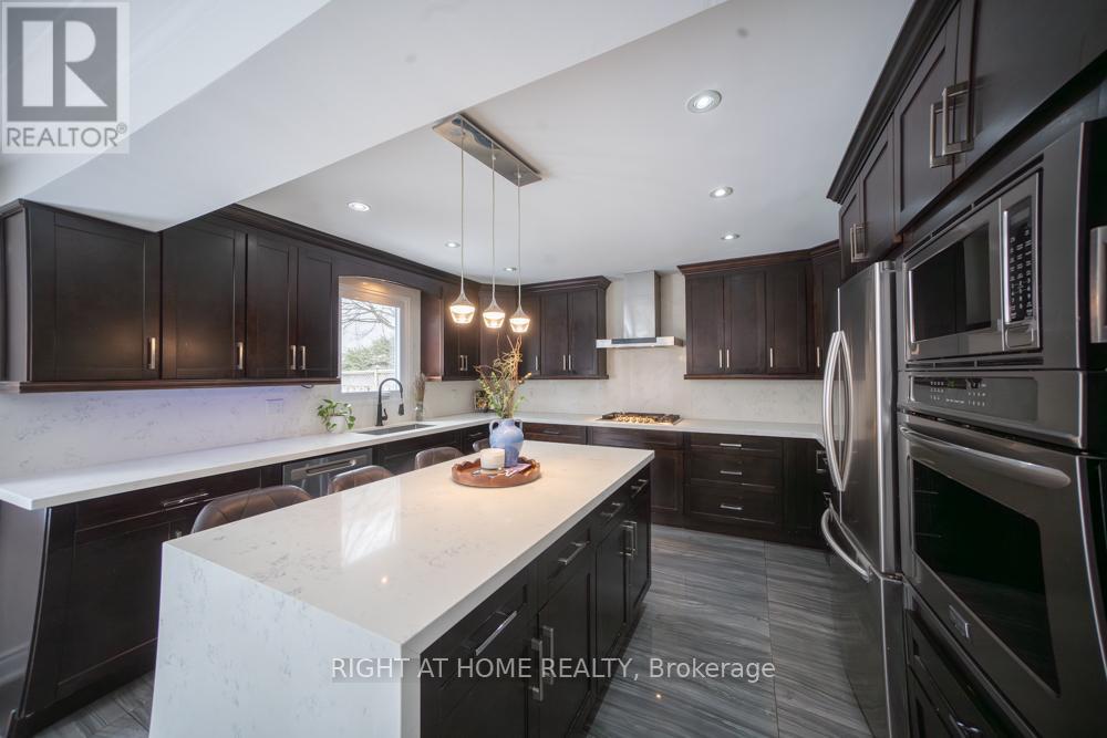 2088 Perran Drive Property Photo 12