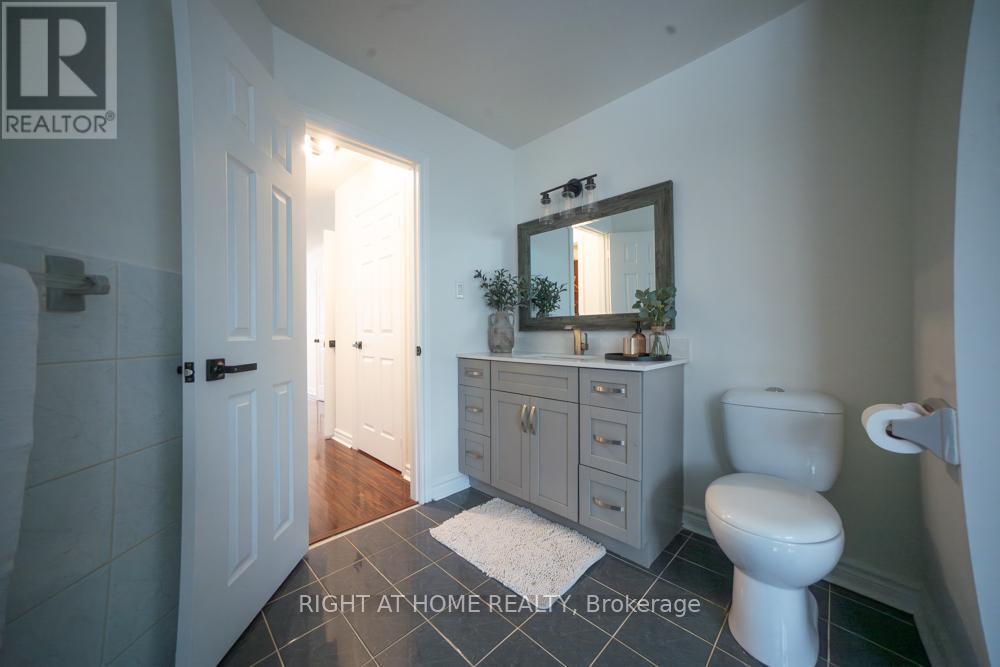 2088 Perran Drive Property Photo 28