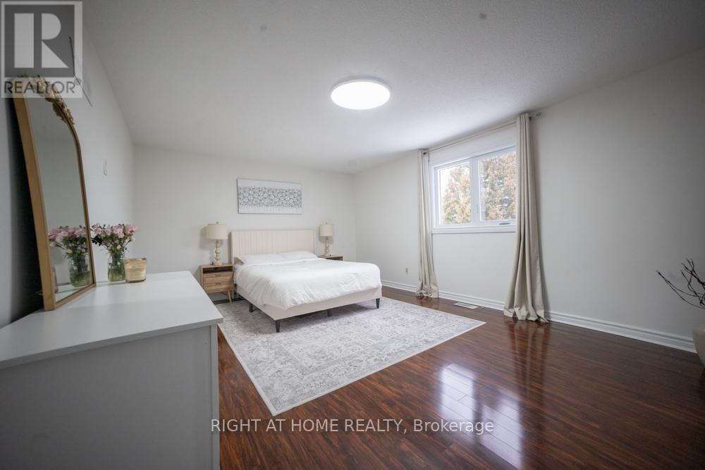 2088 Perran Drive Property Photo 29