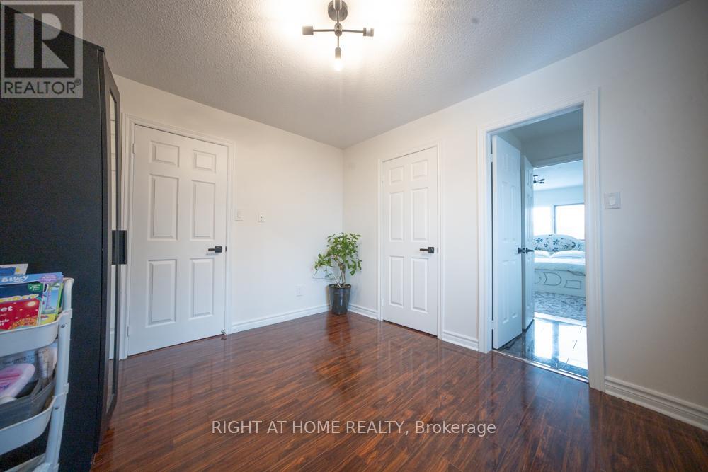 2088 Perran Drive Property Photo 38