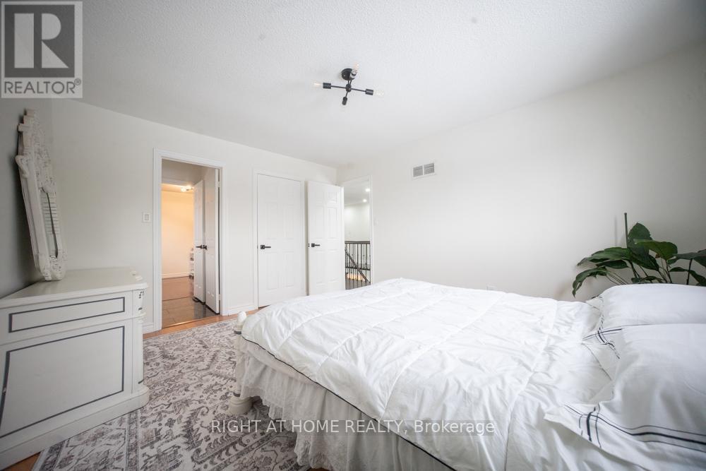 2088 Perran Drive Property Photo 41