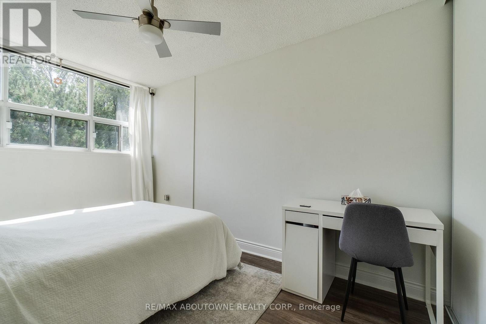 507 - 212 Kerr Street Property Photo 28