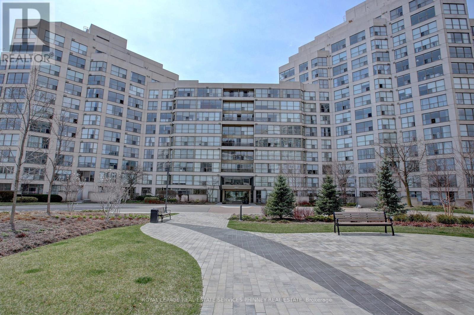 802 - 2267 Lake Shore Boulevard Property Photo 1