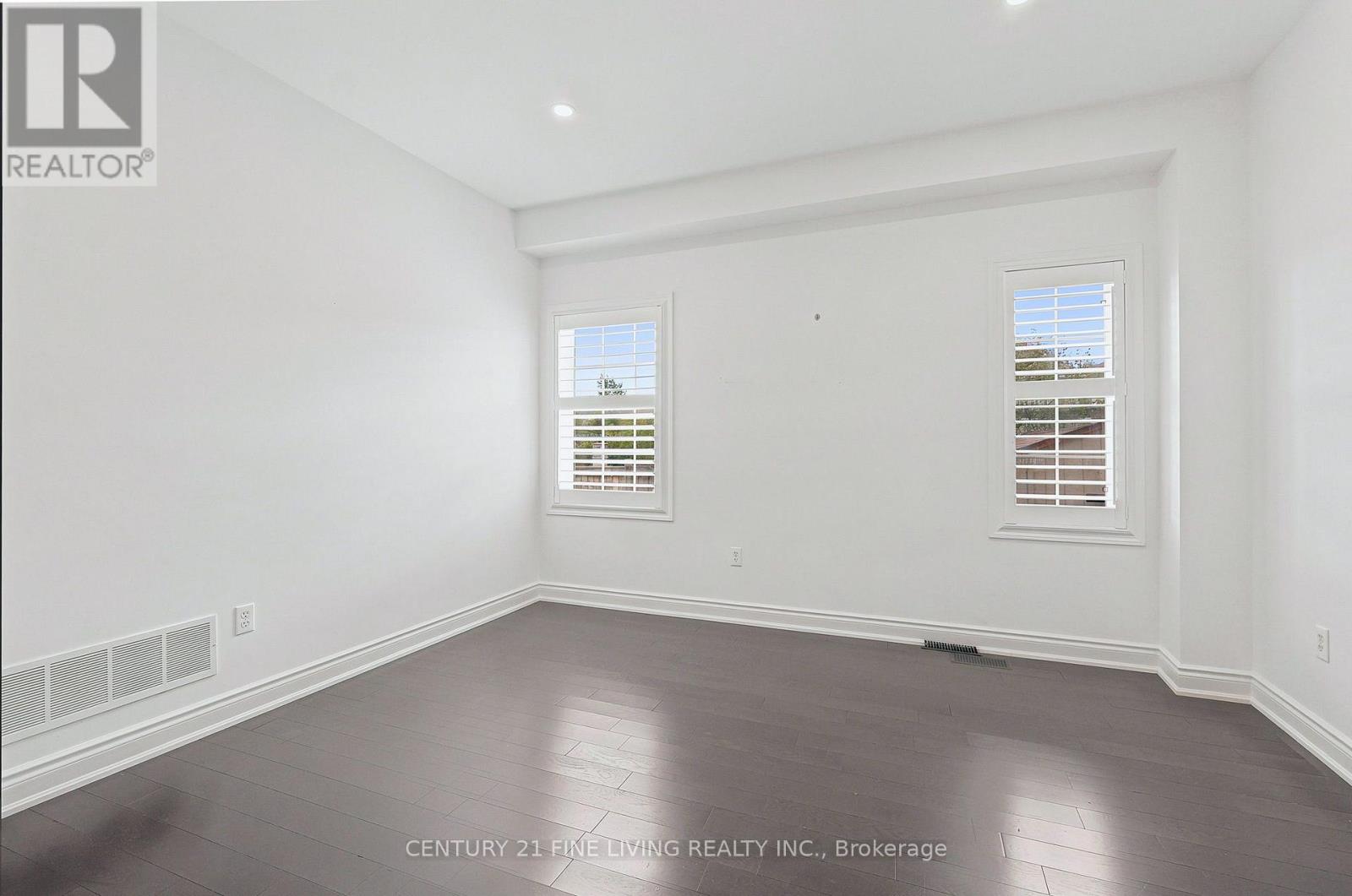 92 Kettlewell Crescent Property Photo 6