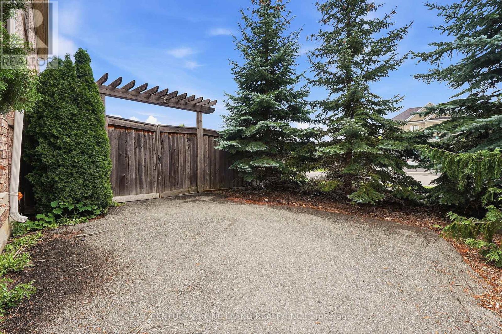 92 Kettlewell Crescent Property Photo 26