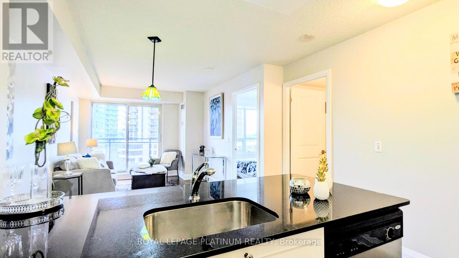 503 - 1070 Sheppard Avenue W Property Photo 4