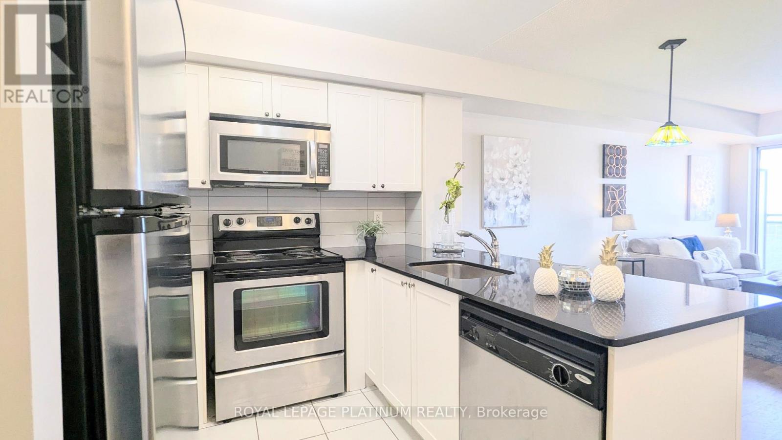 503 - 1070 Sheppard Avenue W Property Photo 6