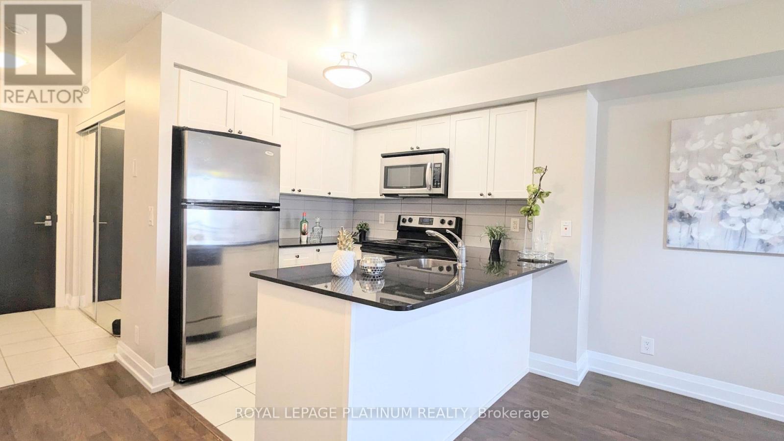 503 - 1070 Sheppard Avenue W Property Photo 7