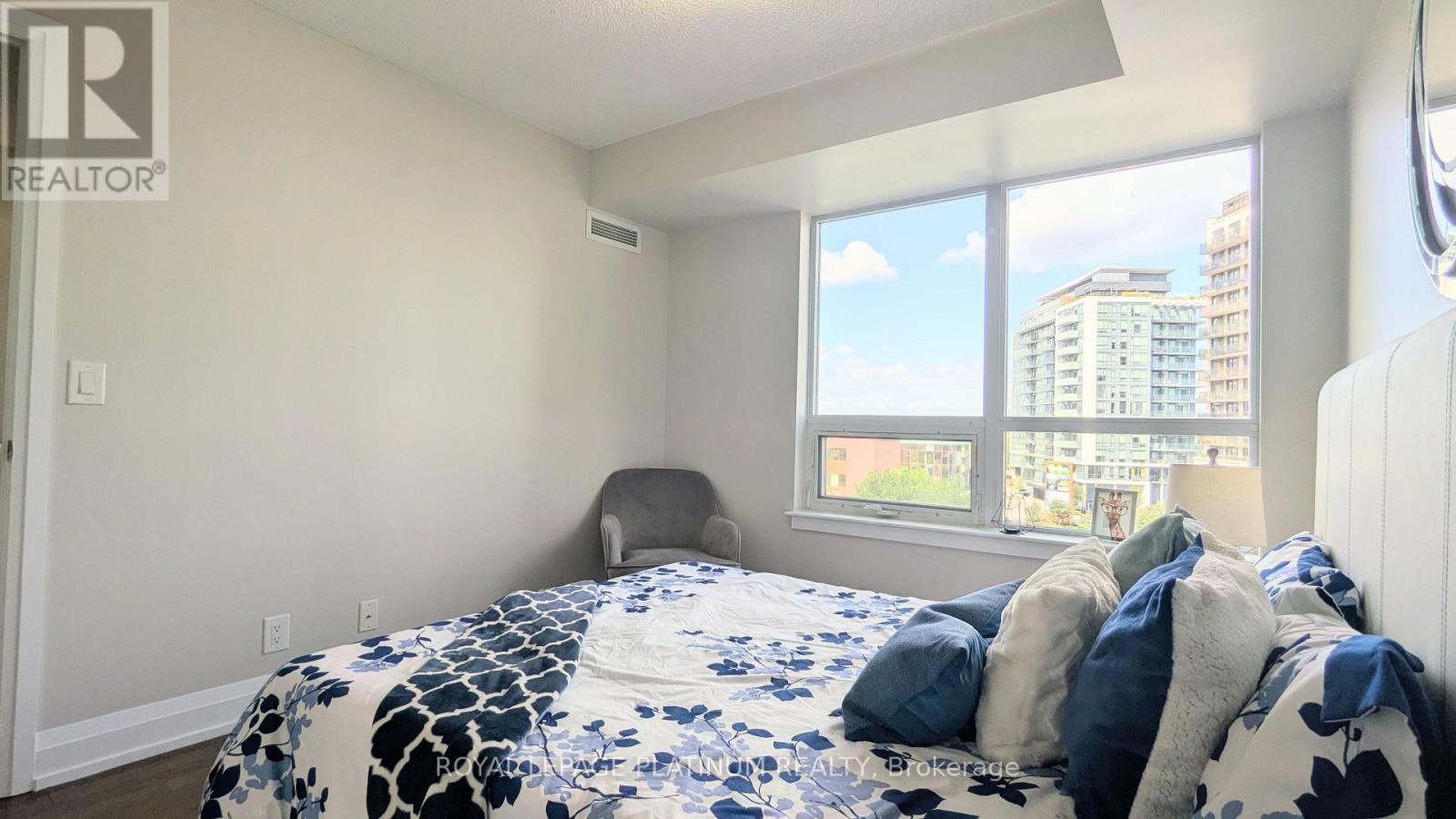 503 - 1070 Sheppard Avenue W Property Photo 10