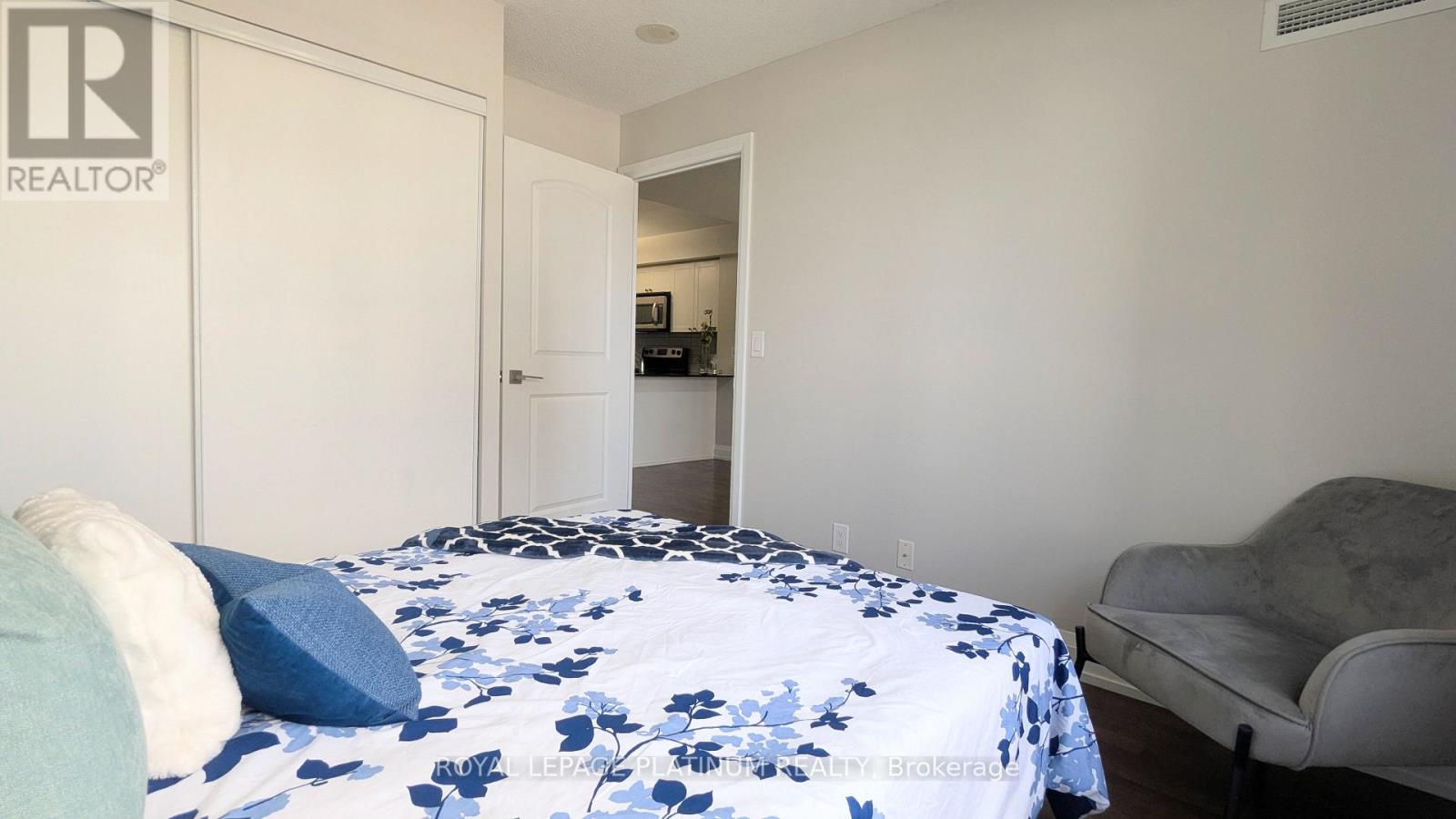 503 - 1070 Sheppard Avenue W Property Photo 12
