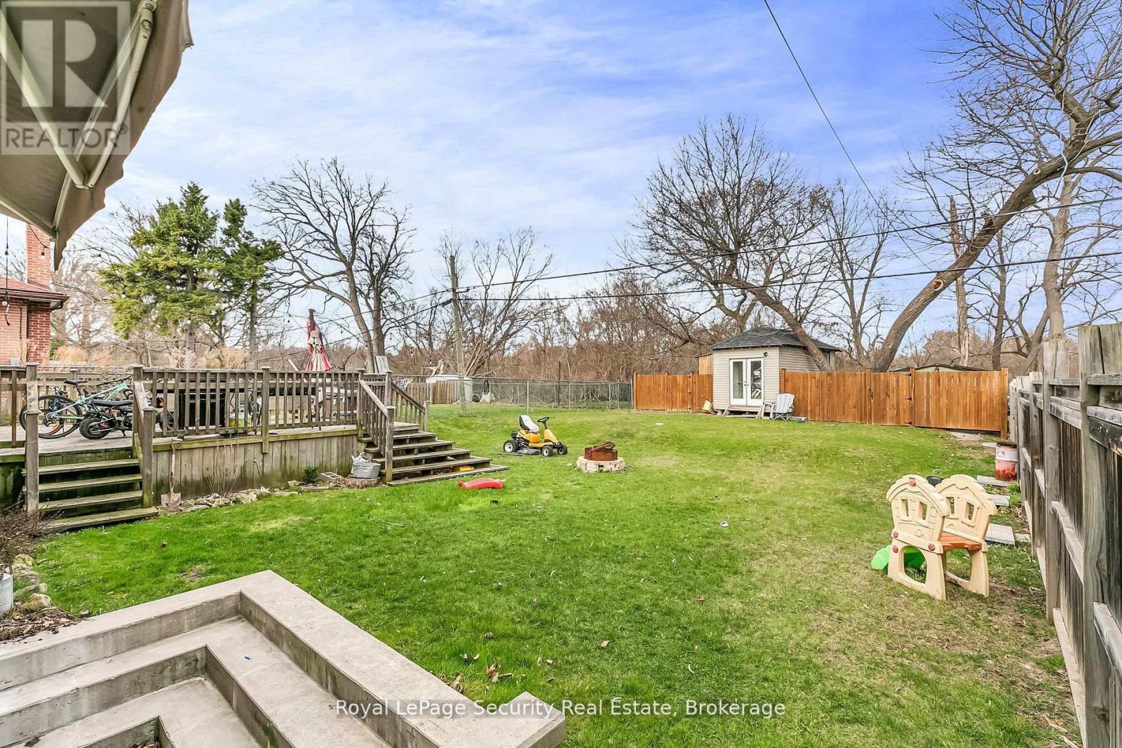 251 Thistle Down Boulevard Property Photo 29